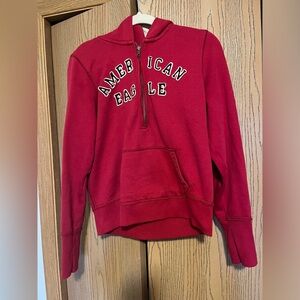 Woman’s American Eagle zip up
